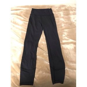 Black seamed lululemon leggings